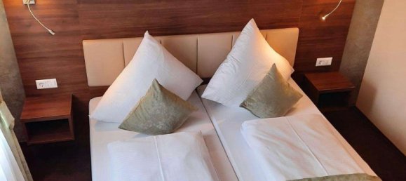 650m² Hotel in Reutlingen, Germany No. 93166 4