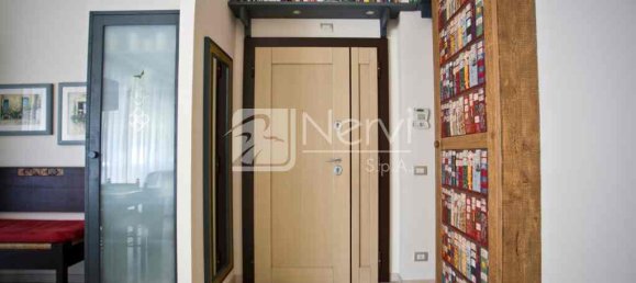 3 bedrooms Apartment in Rome, Italy No. 173200 11