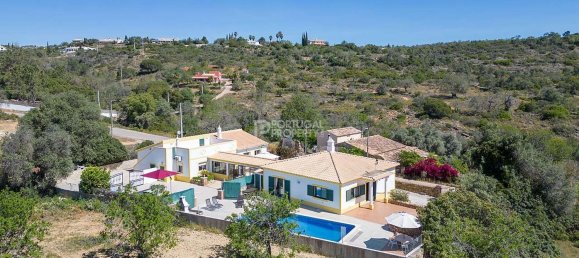 4 bedrooms House in Loule, Portugal No. 131015 27