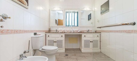 4 bedrooms House in Loule, Portugal No. 131015 42