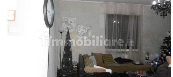 Apartamento de 2 dormitorios en Cesano Maderno, Italy No. 99514 8