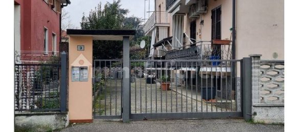 Apartamento de 2 dormitorios en Cesano Maderno, Italy No. 99514 4