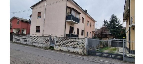 Apartamento de 2 dormitorios en Cesano Maderno, Italy No. 99514 3