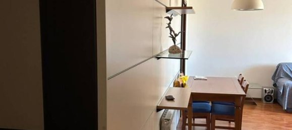 4 rooms Apartment in Bologna, Italy No. 35267 3