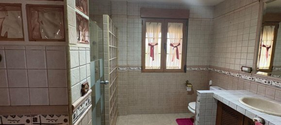 3 غرف نوم منزل في La Zubia, Spain رقم 171310 40