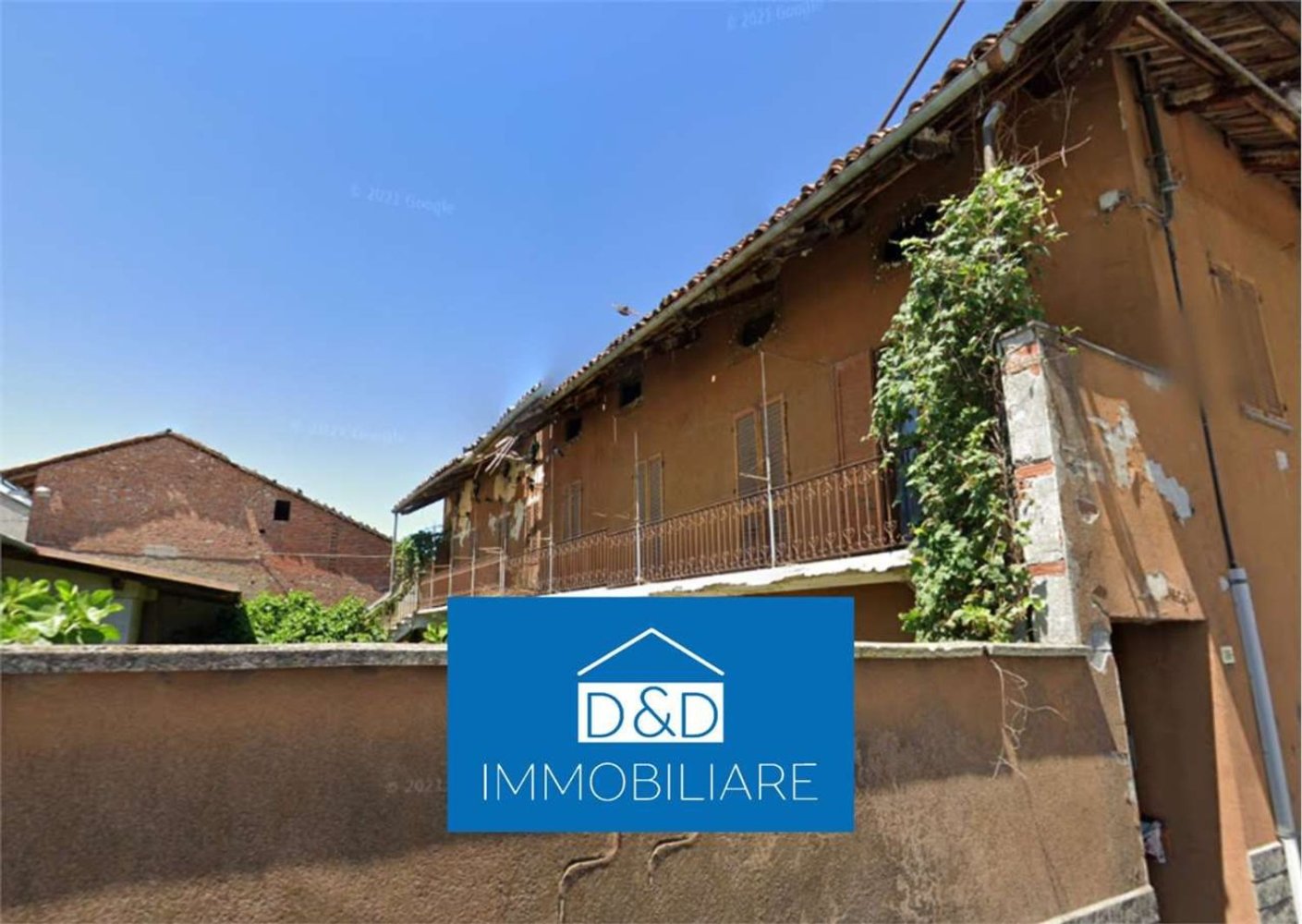 Casa de 10 habitaciónes en Caluso, Italy No. 207245