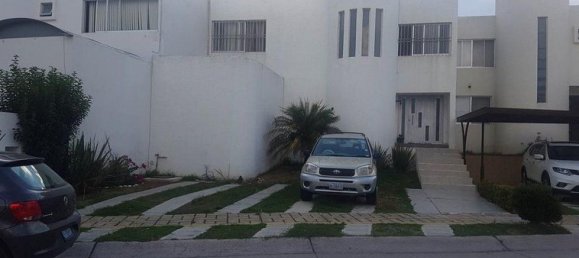 3 bedrooms House in Guanajuato, Mexico No. 158813 2