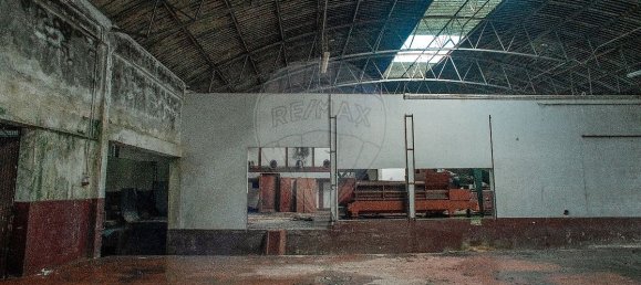 Lagerhaus in Cadaval, Portugal 4247m², Nr. 70619 21