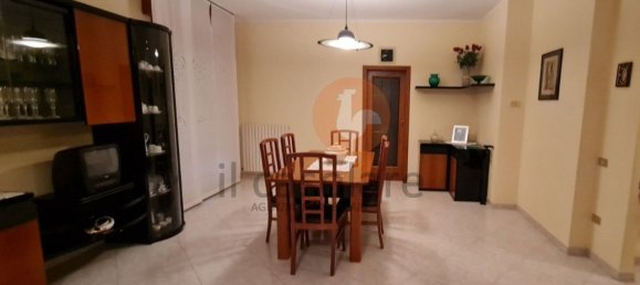 Casa de 10 divisões em Mombaroccio, Italy N.º 89953 2