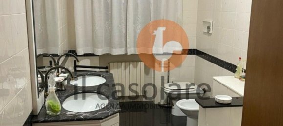 Casa de 10 divisões em Mombaroccio, Italy N.º 89953 45