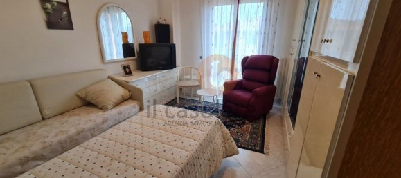 Casa de 10 divisões em Mombaroccio, Italy N.º 89953 15