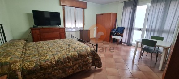 Casa de 10 divisões em Mombaroccio, Italy N.º 89953 10