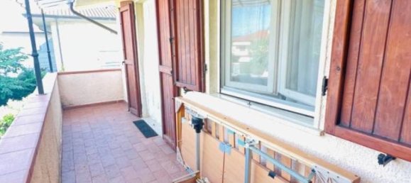 5غرفة فيلا في Massa, Italy رقم 40196 5