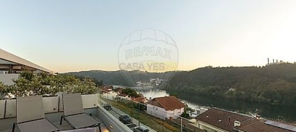 Casa de 3 dormitorios en Rio Tinto, Portugal No. 26722 30