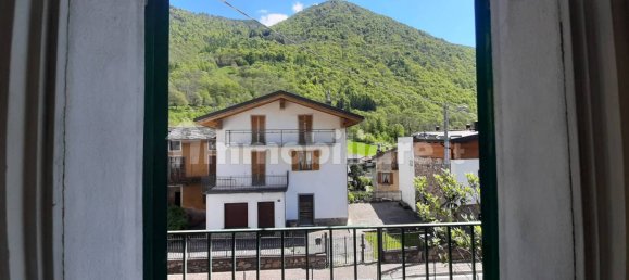 4 bedrooms House in Casargo, Italy No. 283825 13