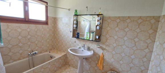 3 bedrooms Villa in Manosque, France No. 303899 13