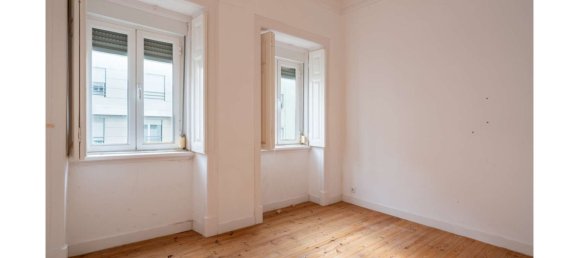 281m² Building in Lisbon, Portugal No. 122566 16