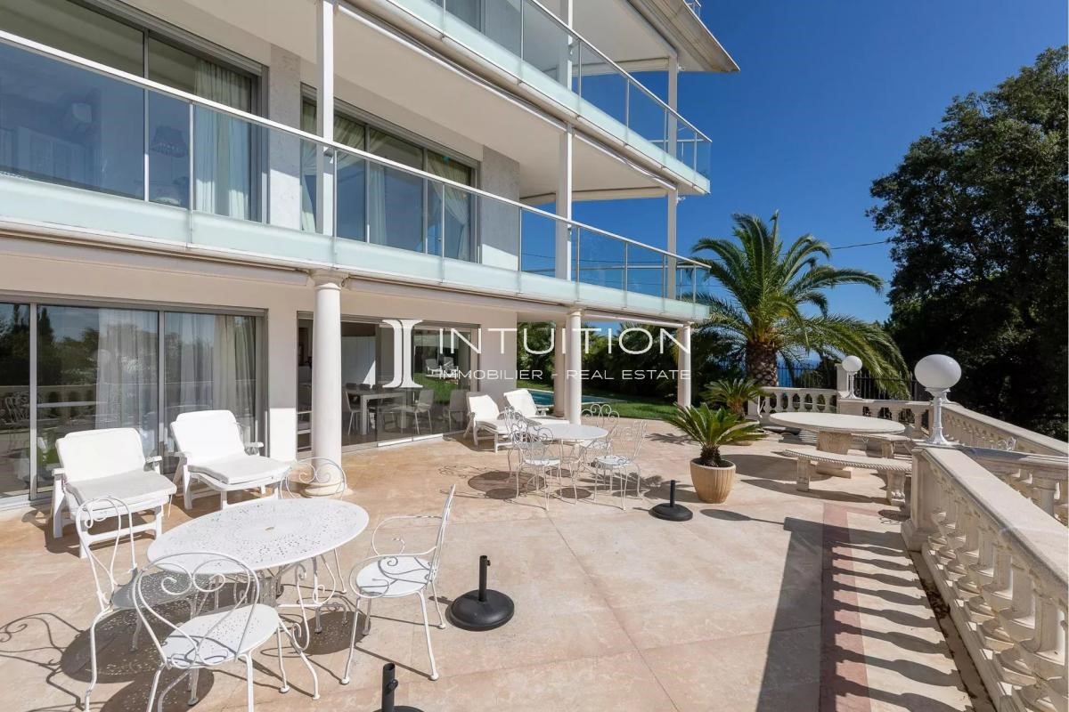 Villa T5 em Cannes, France N.º 349433