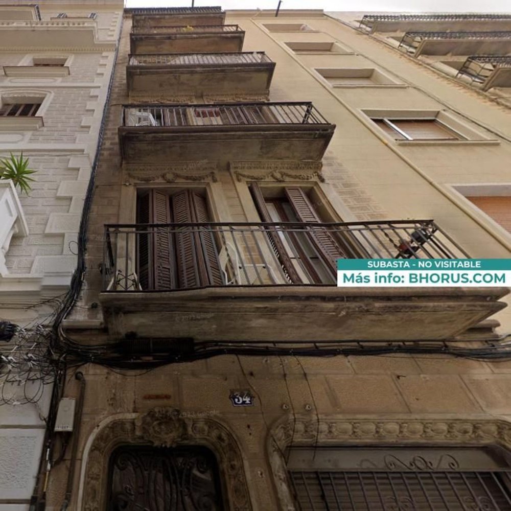 576m² Office in Gracia, Spain No. 178872