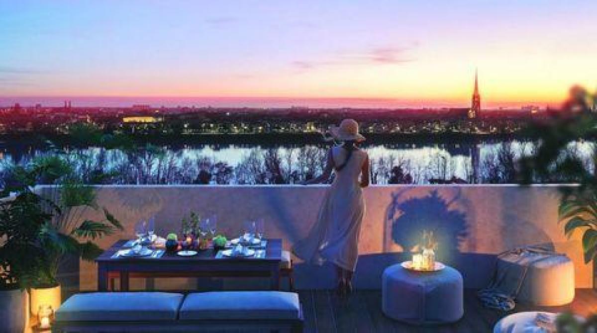 4 bedrooms Apartment in Bordeaux, France No. 9313