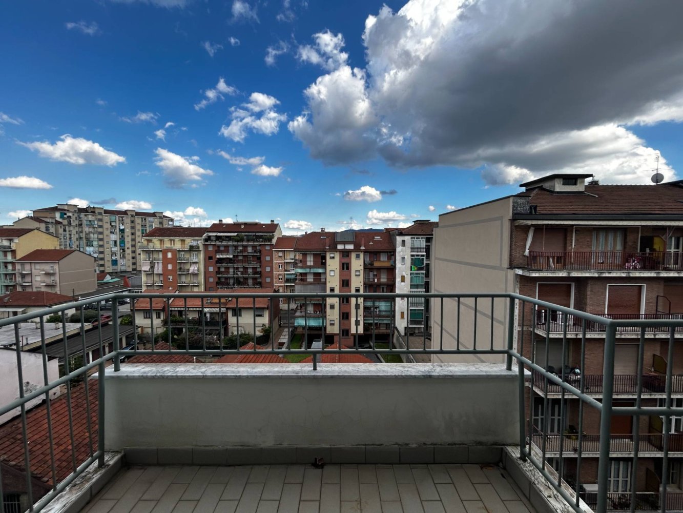 1 bedroom Apartment in Turin, Italy No. 328961