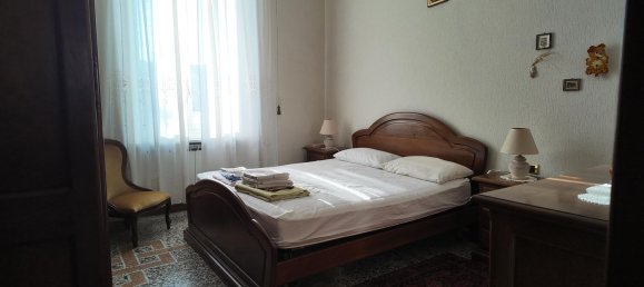 5 bedrooms Apartment in Savona, Italy No. 344303 3