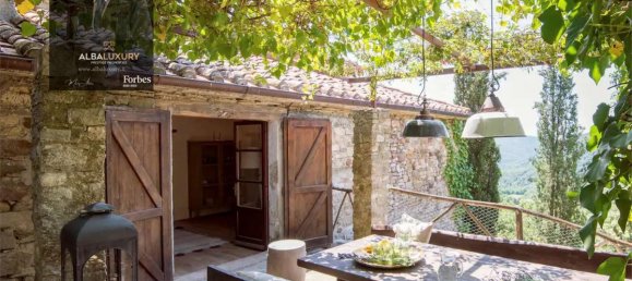 6 bedrooms Villa in Arezzo, Italy No. 516 5