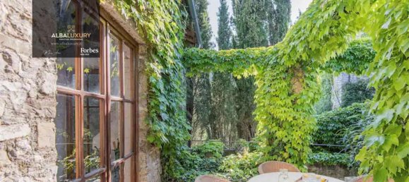 6 bedrooms Villa in Arezzo, Italy No. 516 4