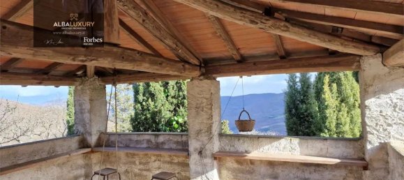 6 bedrooms Villa in Arezzo, Italy No. 516 8