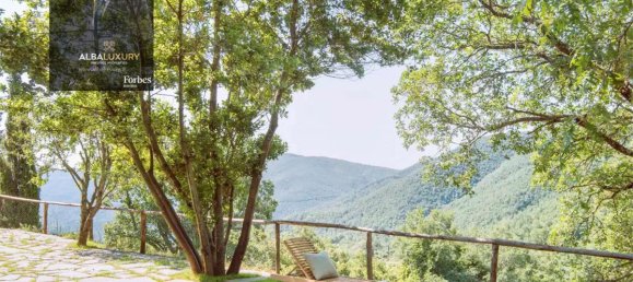 6 bedrooms Villa in Arezzo, Italy No. 516 10