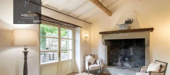 6 bedrooms Villa in Arezzo, Italy No. 516 6