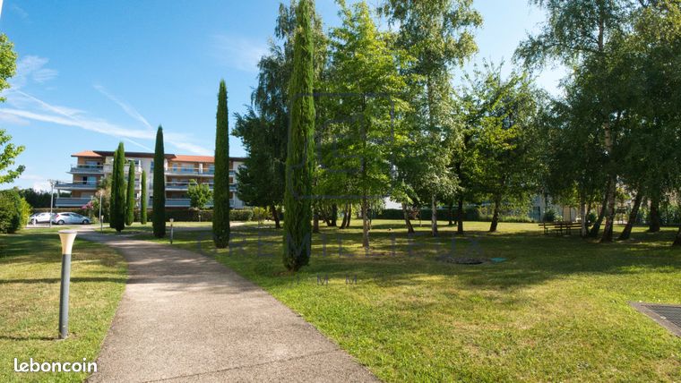 3 bedrooms Apartment in Guilherand-Granges, France No. 307575