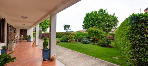 9 rooms Villa in Castellamonte, Italy No. 84561 3