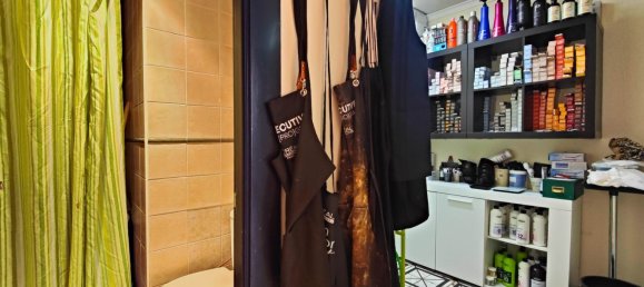  عقار تجاري في Torrevieja, Spain 80متر مربع رقم 150705 40