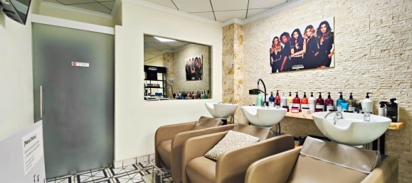  عقار تجاري في Torrevieja, Spain 80متر مربع رقم 150705 15