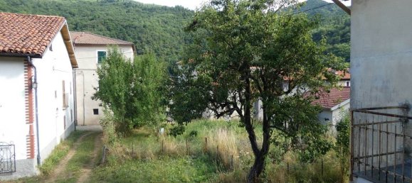 3 bedrooms House in Murialdo, Italy No. 281570 7