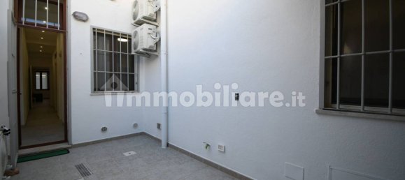 2 Schlafzimmer Wohnung in Cagliari, Italy, Nr. 290313 25