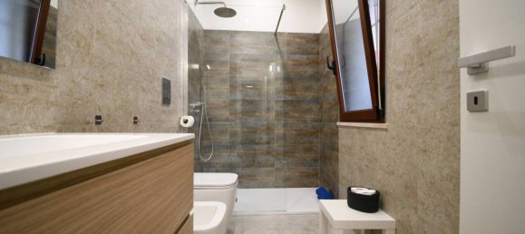 2 Schlafzimmer Wohnung in Cagliari, Italy, Nr. 290313 21