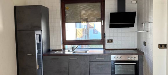 3 rooms Apartment in Bodenseekreis, Germany No. 28210 4