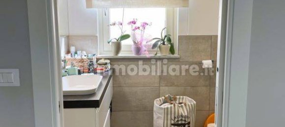 Apartamento de 4 dormitorios en Carmagnola, Italy No. 92403 30