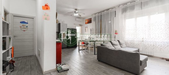 3غرفة منزل ذو طابقين في Vignate, Italy رقم 339074 2