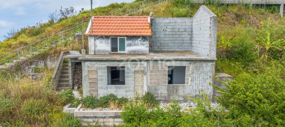 885m² Land in Camara de Lobos, Portugal No. 75350 11