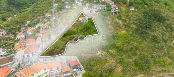 885m² Land in Camara de Lobos, Portugal No. 75350 2