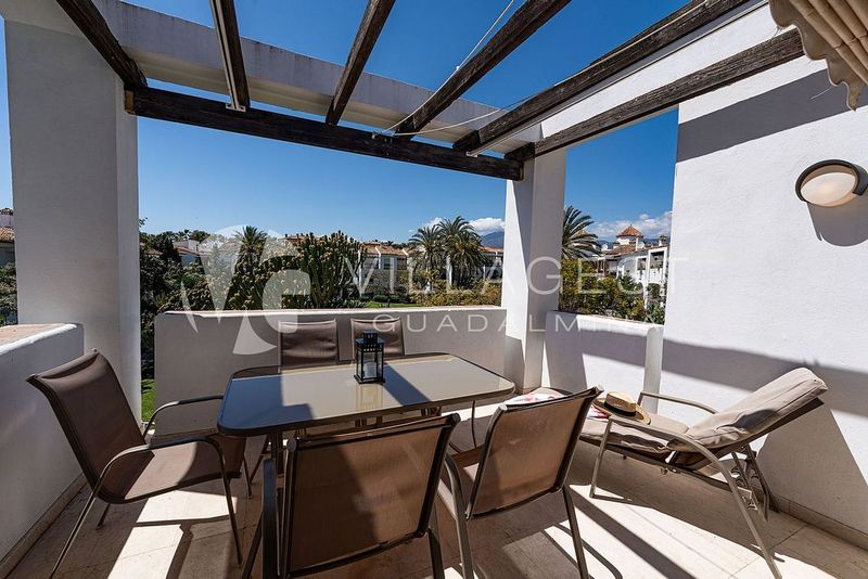 2 Schlafzimmer Wohnung in Estepona, Spain, Nr. 233549