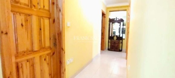 3 chambres Appartement à Saint Paul's Bay, Malta No. 2082 6