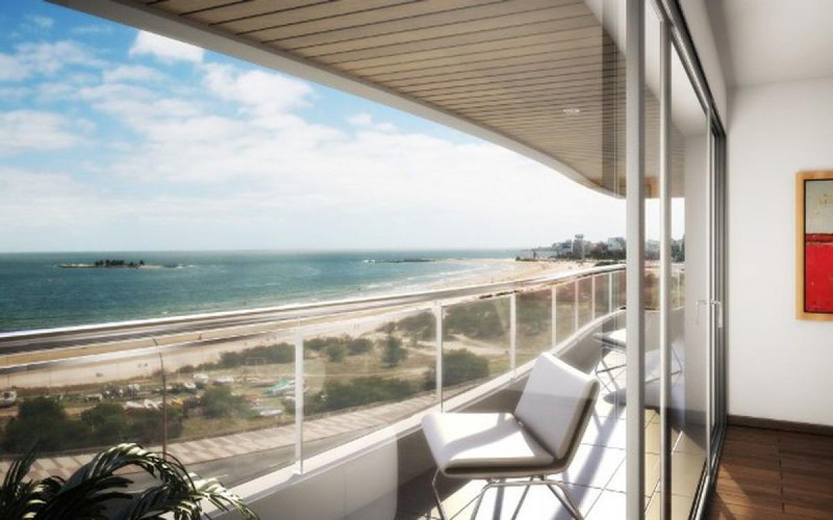 3 bedrooms Apartment in Montevideo, Uruguay No. 6490