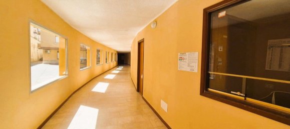 4 rooms Apartment in Agrigento, Italy No. 300804 2