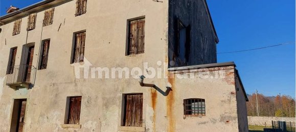 5-Zimmer Haus in Moriago della Battaglia, Italy, Nr. 103502 6