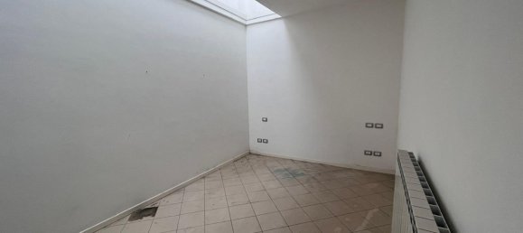 530m² Warehouse in Concesio, Italy No. 329826 11