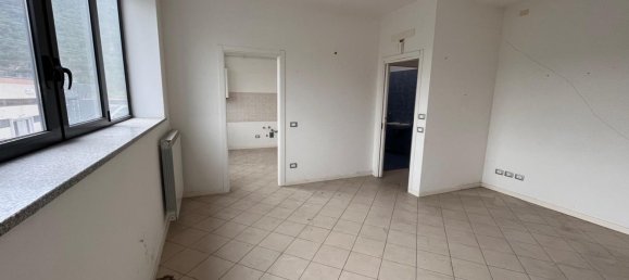 530m² Warehouse in Concesio, Italy No. 329826 8